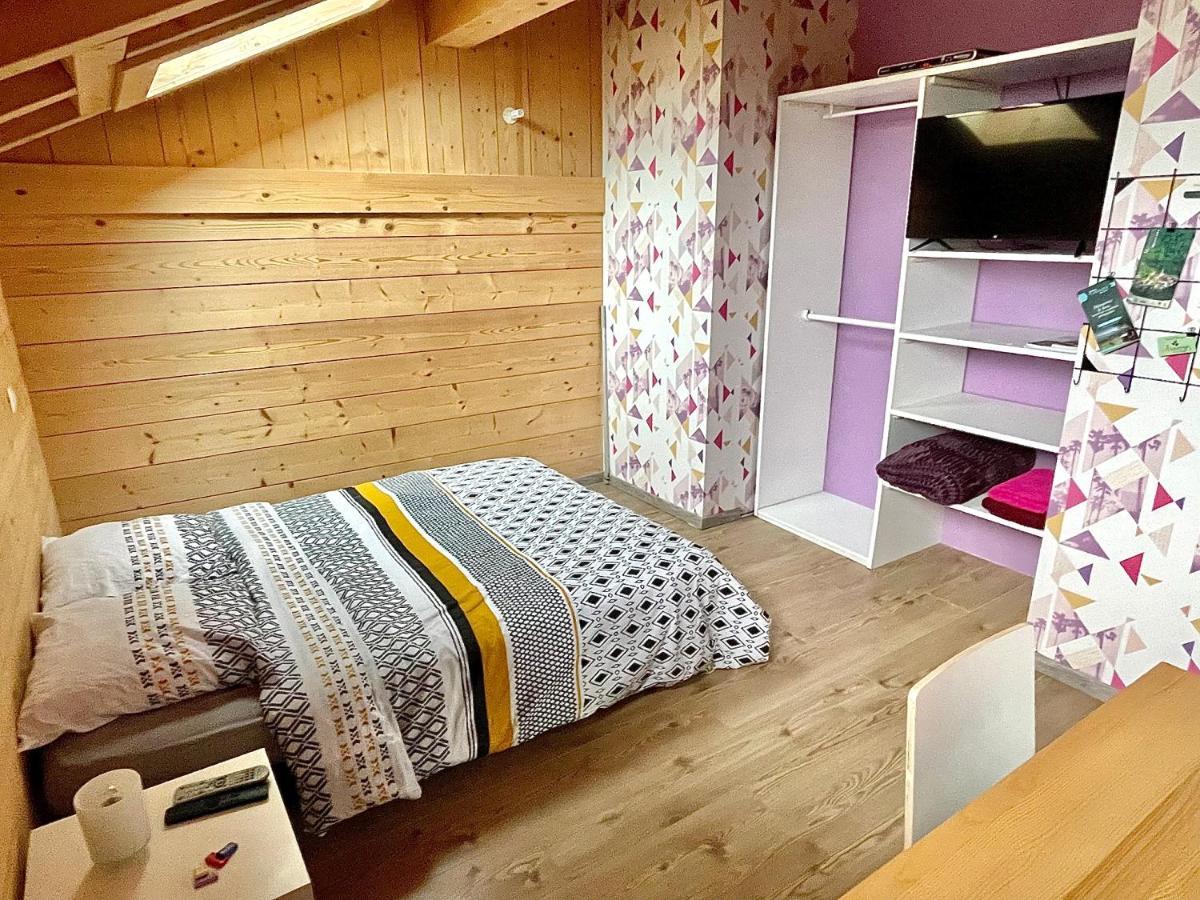 Chambre Privee Au Pied Des Pistes - Chambre Chez L'Habitant - Chaletnelda Com Lamoura Eksteriør bilde